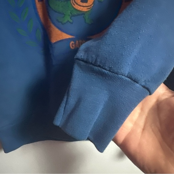 Vintage 90s Fruit of the Loom Blue Florida Gators Sweatshirt - Picture 8 of 16